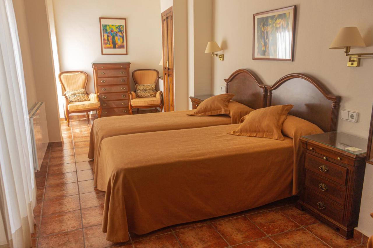 Hotel Tarbena 2*